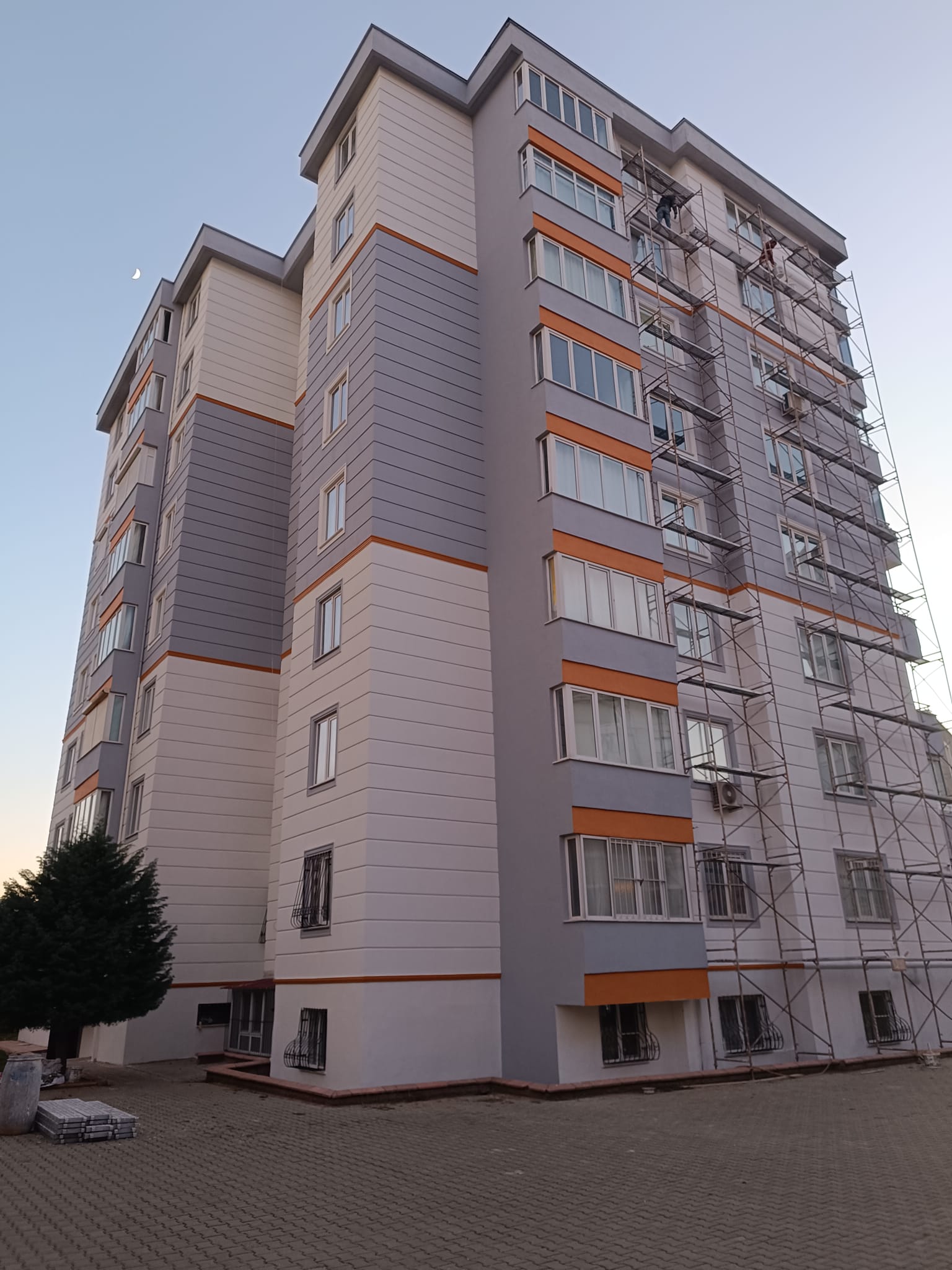 Dış cephe yenileme uygulaması